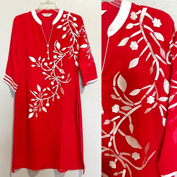 Excellent Thawb Red with Flower Embroidery - Picture 1 of 10